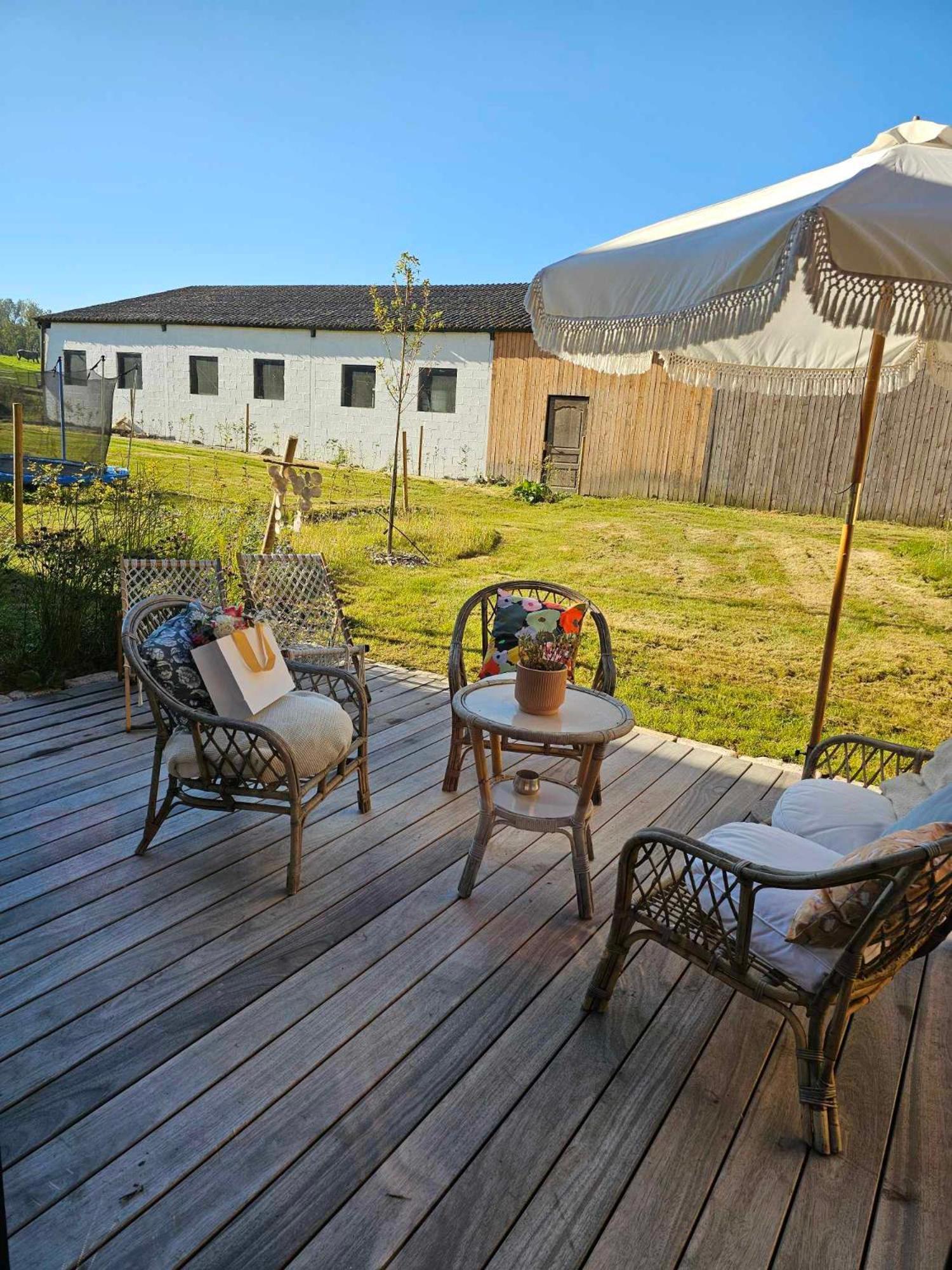Bed and Breakfast La Tour Obin Philippeville Exteriér fotografie